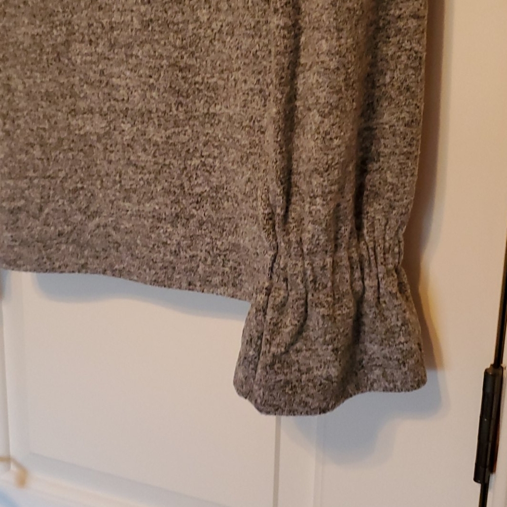 Sweater - Picture 2 of 3